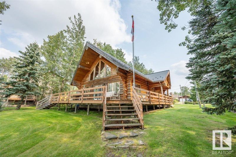 FEATURED LISTING: 824 3003 Twp Rd 574 Rural Barrhead County