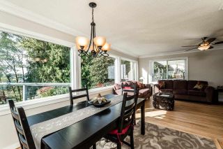 Photo 2: 927 E 4TH Street in North Vancouver: Queensbury House for sale : MLS®# R2109881