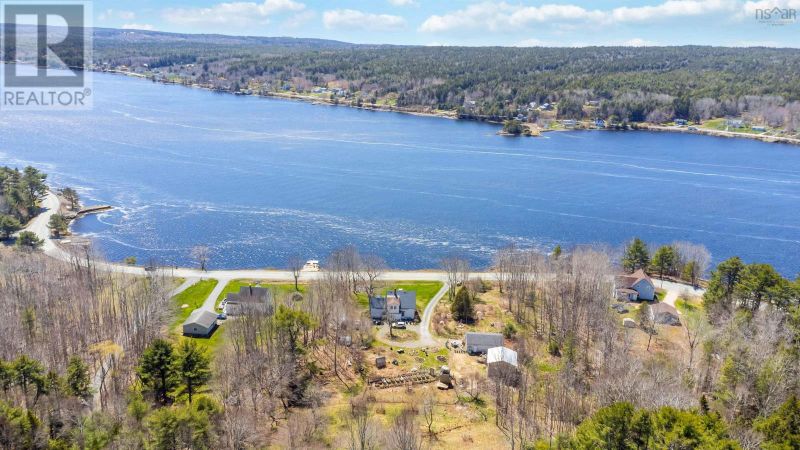 FEATURED LISTING: 5732 Highway 332 Middle Lahave