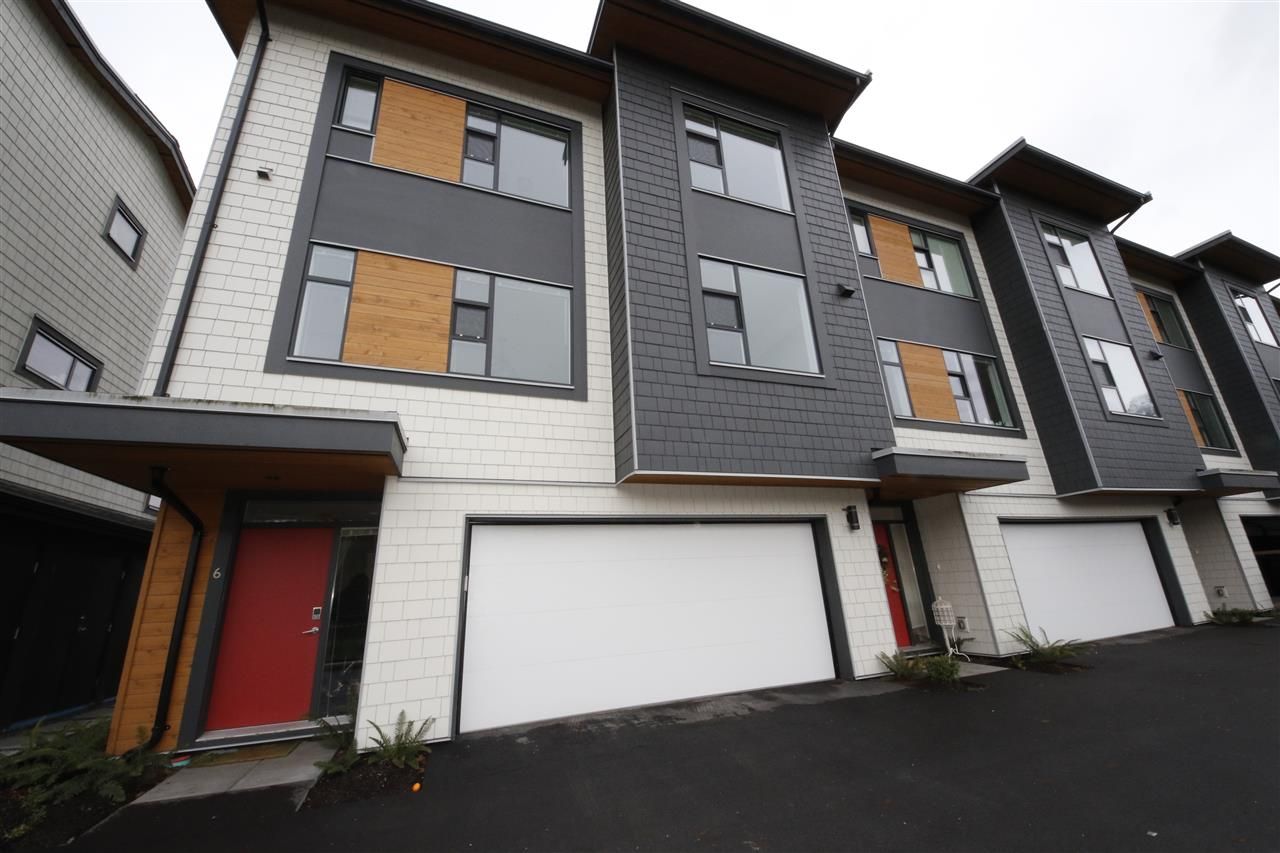 Main Photo: 6 38447 BUCKLEY Avenue in Squamish: Downtown SQ Townhouse for sale in "ARBUTUS GROVE" : MLS®# R2330599