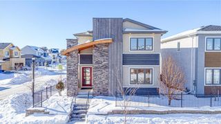 Photo 1: 116 McKellar Drive in Winnipeg: Charleswood Residential for sale (1H)  : MLS®# 202302537