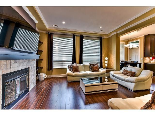 Photo 3: Photos: 14883 76A Avenue in Surrey: East Newton House for sale : MLS®# F1441312
