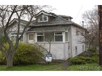 Main Photo: 914 Inskip St in VICTORIA: Es Kinsmen Park House for sale (Esquimalt)  : MLS®# 280544