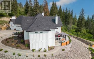 Photo 2: 67 Twin Lakes Road in Enderby: House for sale : MLS®# 10286139
