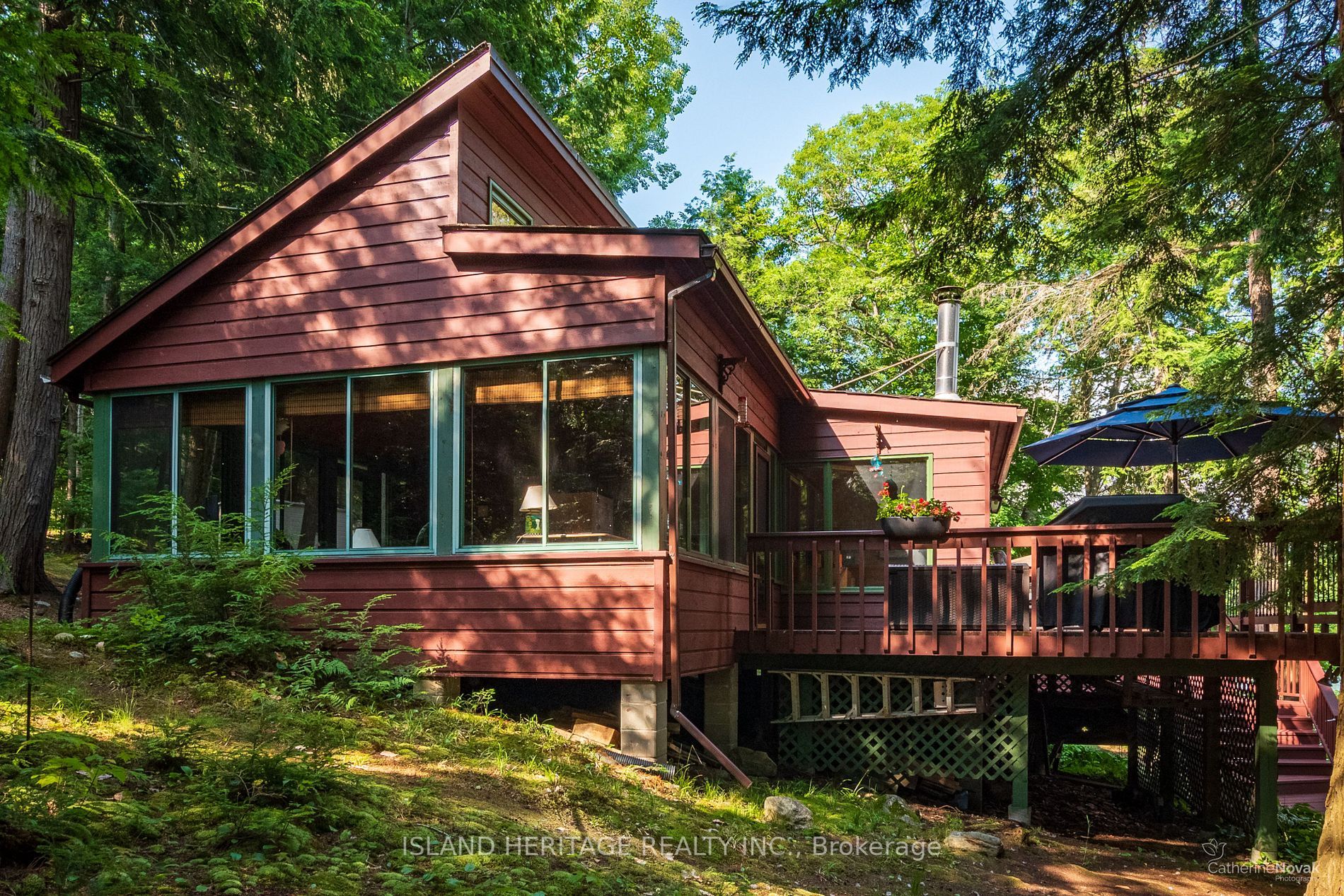Main Photo: 23 B717 Isabella Island in The Archipelago: House (Bungalow) for sale : MLS®# X6664220