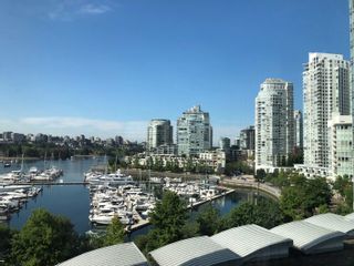 Photo 1: 908 1033 MARINASIDE Crescent in Vancouver: Yaletown Condo for sale in "QUAYWEST" (Vancouver West)  : MLS®# R2615852