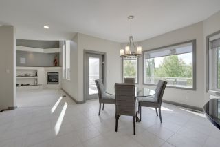 Photo 6: 2414 Tegler Green in Edmonton: Attached Home for sale : MLS®# E4066251