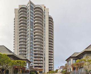 Photo 2: 803 4425 HALIFAX Street in Burnaby: Brentwood Park Condo for sale in "Polaris" (Burnaby North)  : MLS®# R2872282