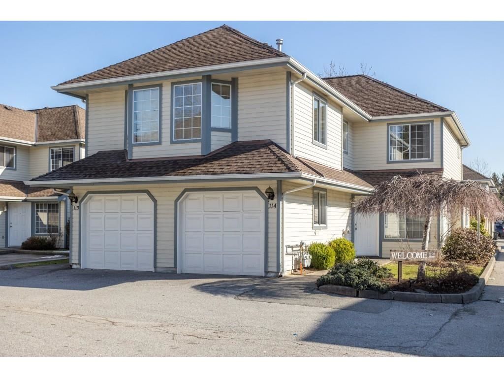 Main Photo: 114 9978 151 Street in Surrey: Guildford Townhouse for sale in "Spring Grove Estate" (North Surrey)  : MLS®# R2656986
