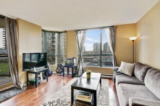 Photo 2: 301 838 AGNES Street in New Westminster: Downtown NW Condo for sale in "Westminster Towers" : MLS®# R2655925