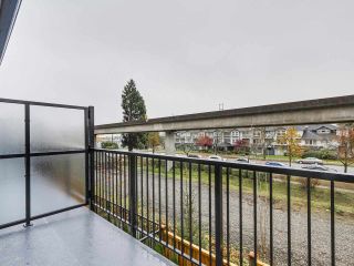 Photo 14: TH37 7039 MACPHERSON AVENUE in Burnaby: Metrotown Townhouse for sale (Burnaby South)  : MLS®# R2127174
