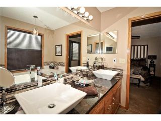 Photo 27: 39 SANDALWOOD Heights NW in Calgary: Sandstone House for sale : MLS®# C4025285