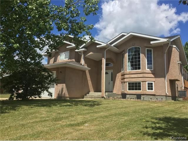 FEATURED LISTING: 44 Edelweiss Crescent Niverville