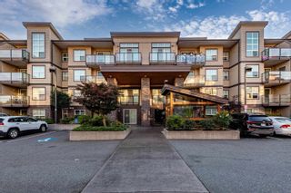 Photo 2: 222 30515 CARDINAL Avenue in Abbotsford: Abbotsford West Condo for sale in "Tamarind Westside" : MLS®# R2660572