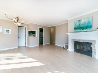 Photo 7: 309 15111 RUSSELL Avenue: White Rock Condo for sale in "Pacific Terrace" (South Surrey White Rock)  : MLS®# R2729165