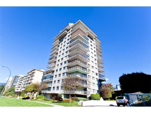 Main Photo: 404 140 E KEITH Road in North Vancouver: Central Lonsdale Condo for sale in "Keith 100" : MLS®# V851176