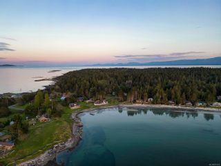 Photo 36: 8125 Anderson Dr in Hornby Island: Isl Hornby Island House for sale (Islands)  : MLS®# 931512