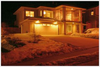 Photo 1: 1860 Northeast 24 Street in Salmon Arm: NE Salmon Arm House for sale (Shuswap/Revelstoke)  : MLS®# 10076996