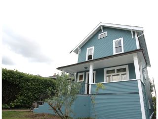 Photo 2: 2528 ADANAC Street in Vancouver: Renfrew VE House for sale (Vancouver East)  : MLS®# V1114611