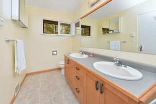 Photo 18: 2210 Arbutus Rd in Saanich: SE Arbutus House for sale (Saanich East)  : MLS®# 889897