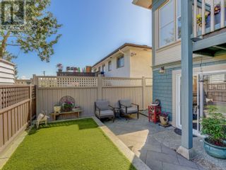 Photo 21: 2719 Asquith St in Victoria: House for sale : MLS®# 960913