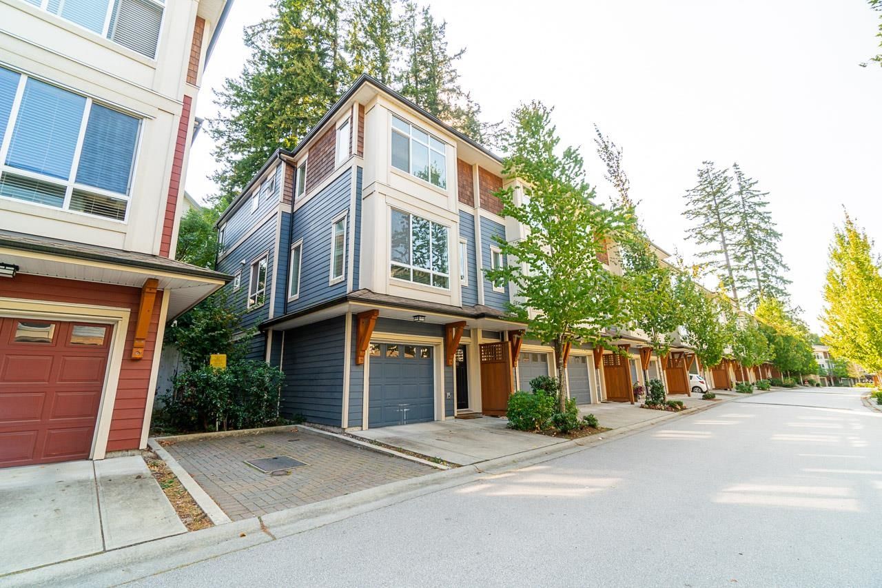 Main Photo: 10 2929 156 Street in Surrey: Grandview Surrey Townhouse for sale in "TOCCATA" (South Surrey White Rock)  : MLS®# R2722444