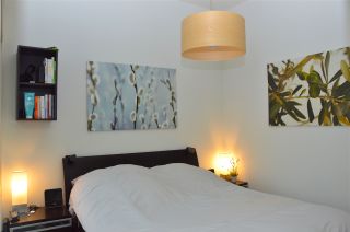 Photo 6: 504 33 W PENDER Street in Vancouver: Downtown VW Condo for sale in "33 Living" (Vancouver West)  : MLS®# R2156144