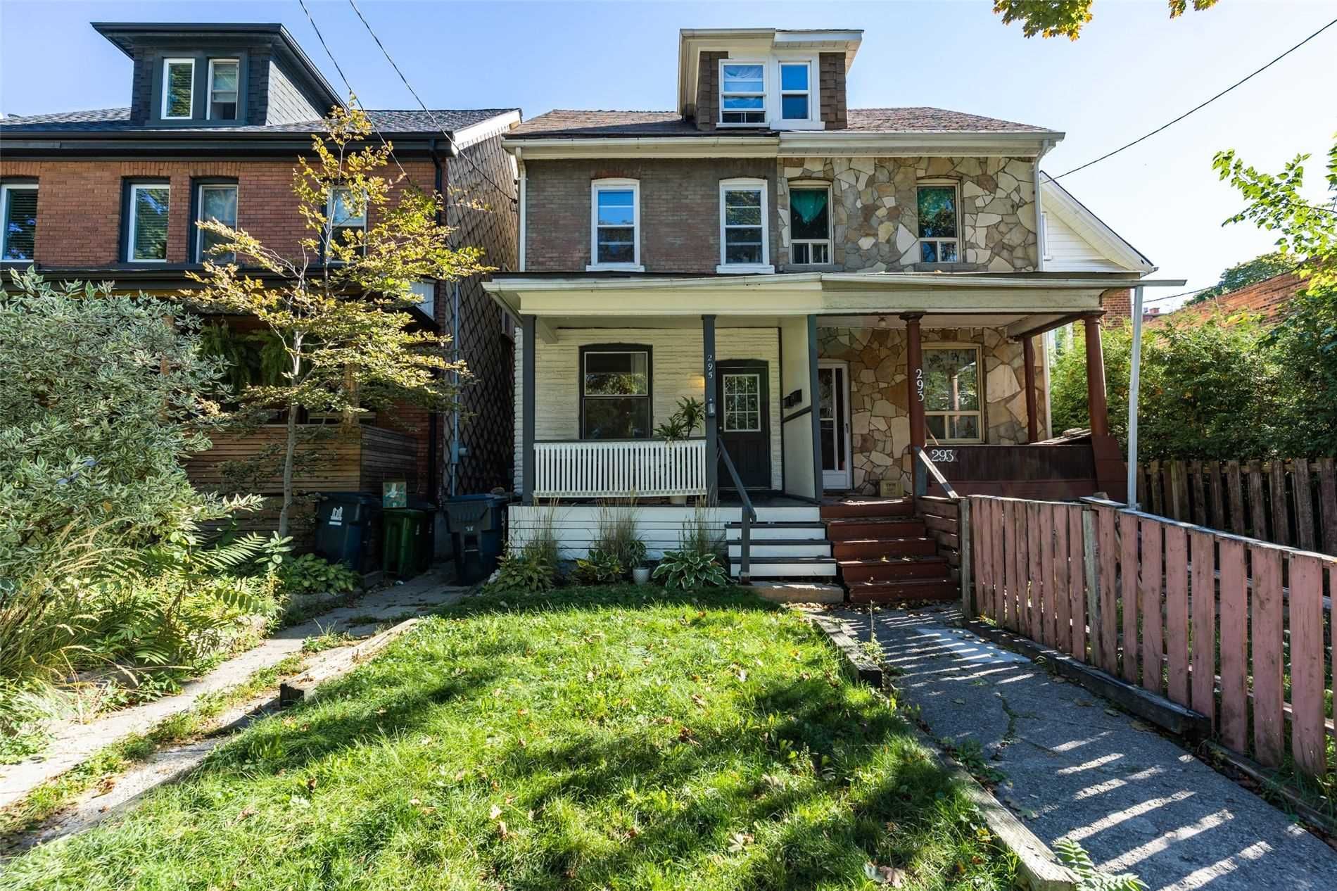 Main Photo: 295 Pape Avenue in Toronto: South Riverdale House (2 1/2 Storey) for sale (Toronto E01)  : MLS®# E5790211
