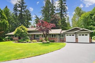 Photo 12: 22966 71A Avenue in Langley: Salmon River House for sale : MLS®# R2708117
