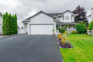 Photo 1: 23060 121A Avenue in Maple Ridge: East Central House for sale : MLS®# R2087504