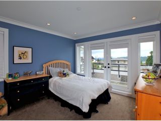 Photo 6: 1218 GORDON AV in West Vancouver: Ambleside House for sale : MLS®# V1047508