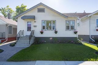 Photo 1: 789 Sherburn Street in Winnipeg: West End Residential for sale (5C)  : MLS®# 202212469