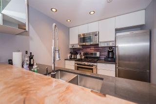 Photo 10: 2508 928 BEATTY Street in Vancouver: Yaletown Condo for sale in "The Max" (Vancouver West)  : MLS®# R2297790