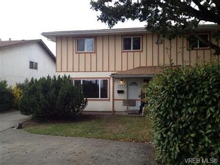 Photo 2: 2862 Jacklin Rd in VICTORIA: La Langford Proper Half Duplex for sale (Langford)  : MLS®# 651875