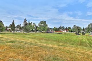 Photo 41: 396 2211 19 Street NE in Calgary: Vista Heights Row/Townhouse for sale : MLS®# A2010867