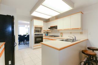 Photo 13: 21 3471 REGINA Avenue in Richmond: West Cambie Townhouse for sale in "OXFORD GARDENS" : MLS®# R2786063