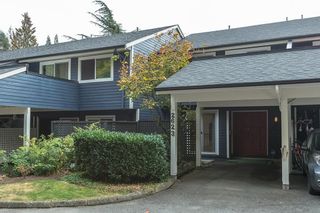 Photo 2: 2623 FROMME Road in North Vancouver: Lynn Valley Townhouse for sale in "Forestlynn" : MLS®# R2735014