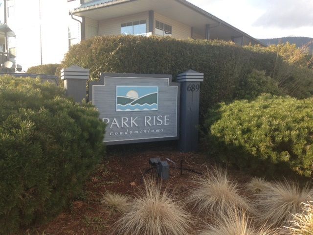 Main Photo: 36 689 PARK Road in Gibsons: Gibsons & Area Condo for sale (Sunshine Coast)  : MLS®# R2141660