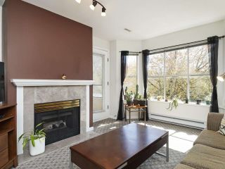 Photo 8: 203 2355 W BROADWAY in Vancouver: Kitsilano Condo for sale in "CONNAUGHT PARK PLACE" (Vancouver West)  : MLS®# R2361595