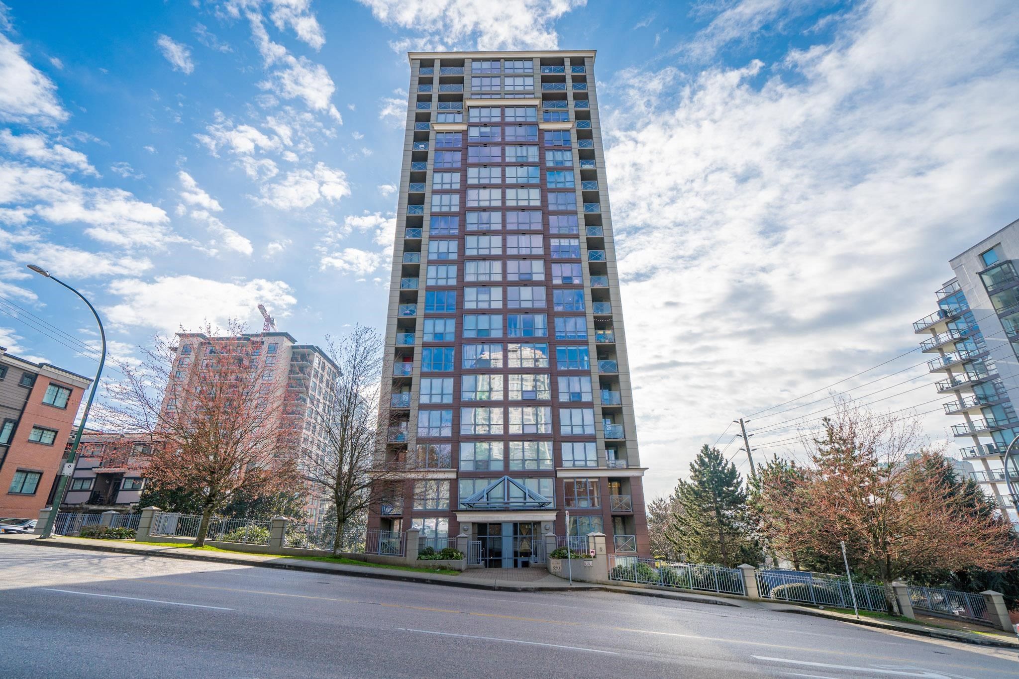 Main Photo: 1203 850 ROYAL Avenue in New Westminster: Downtown NW Condo for sale in "The Royalton" : MLS®# R2662707