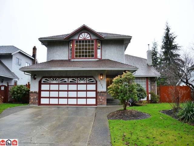 Main Photo: 9291 158TH Street in Surrey: Fleetwood Tynehead House for sale in "BEL-AIR ESTATES" : MLS®# F1204654