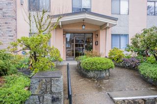 Photo 1: 308 2910 ONTARIO Street in Vancouver: Mount Pleasant VE Condo for sale in "ONTARIO PLACE" (Vancouver East)  : MLS®# R2699974