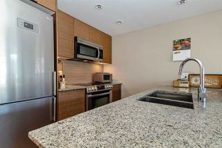 Photo 6: 904 135 E 17TH Street in North Vancouver: Central Lonsdale Condo for sale in "LOCAL" : MLS®# R2437501