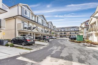 Photo 4: 90 13898 64 Avenue in Surrey: Sullivan Station Townhouse for sale : MLS®# R2780531