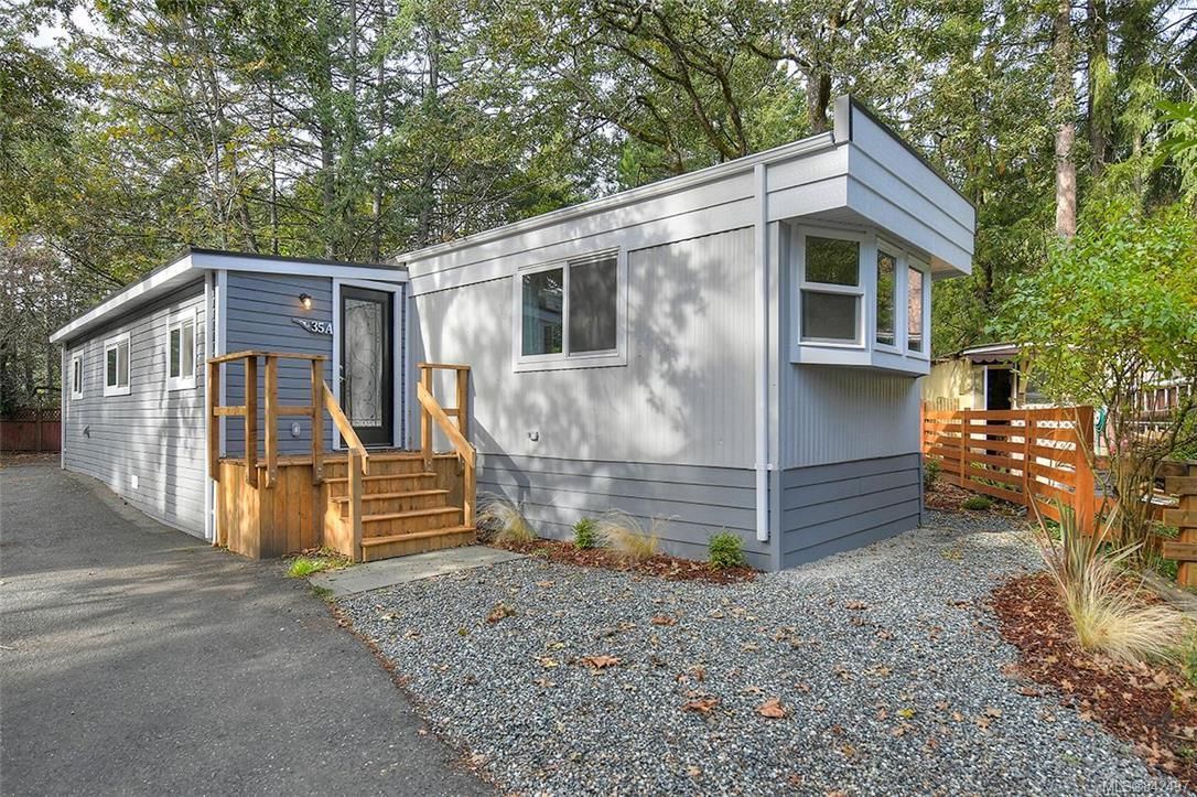 Main Photo: 35A 2500 Florence Lake Rd in Langford: La Florence Lake Manufactured Home for sale : MLS®# 842497