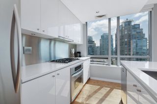 Photo 7: 1602 1005 BEACH Avenue in Vancouver: West End VW Condo for sale in "ALVAR" (Vancouver West)  : MLS®# R2487812