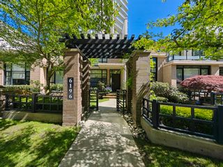 Photo 2: 6196 WILSON Avenue in Burnaby: Metrotown Townhouse for sale (Burnaby South)  : MLS®# R2774976