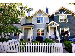 Photo 1: 148 ELGIN Gardens SE in Calgary: McKenzie Towne House for sale : MLS®# C4025104
