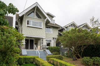 Photo 1: 3622 POINT GREY Road in Vancouver: Kitsilano House for sale (Vancouver West)  : MLS®# R2721226