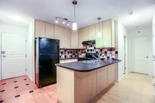 Photo 3: 808 819 HAMILTON STREET in Vancouver: Downtown VW Condo for sale (Vancouver West)  : MLS®# R2118682